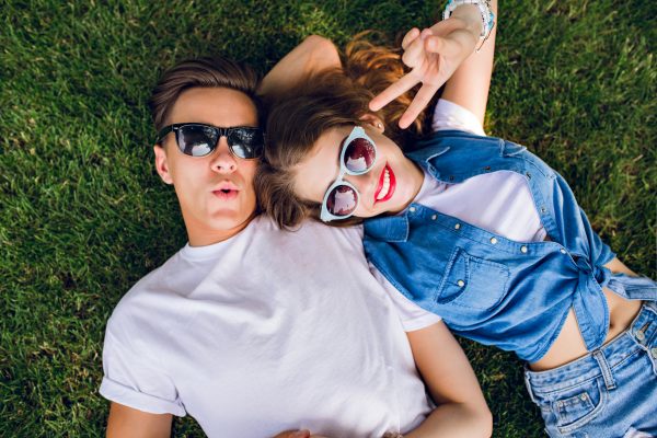 Cómo Elegir las Gafas de Sol Adecuadas para el Verano: Consejos y Ofertas